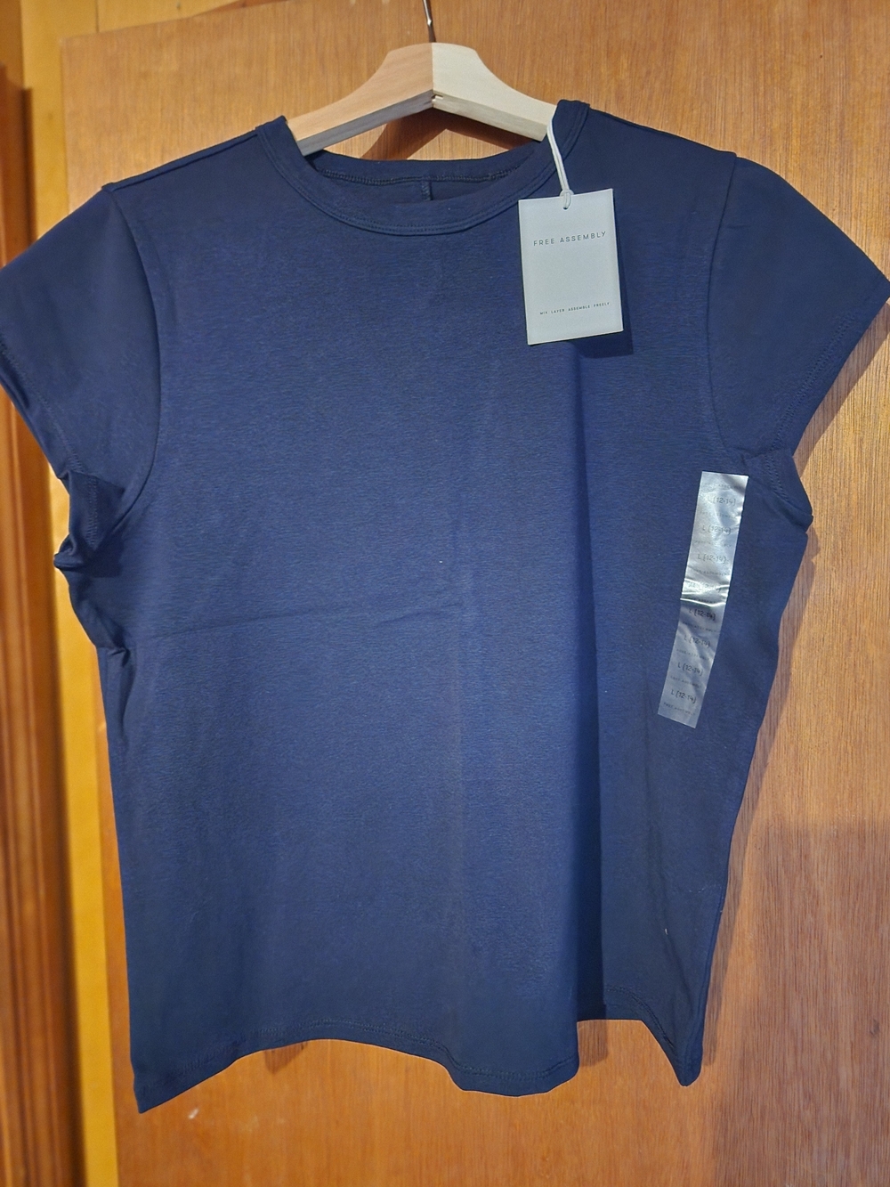 Free Assembly Navy Short Sleeve Crop Crewneck Tee